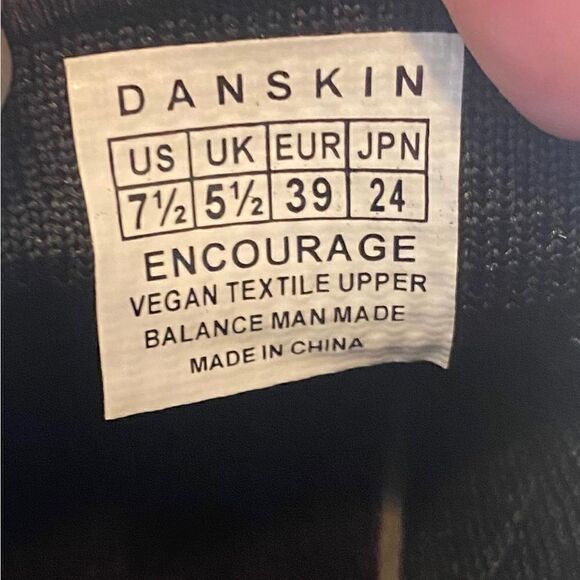 Danskin Encourage Ultra Light Memory Foam Black Slip-Ons in Ladies Size 7.5 - Picture 7 of 7